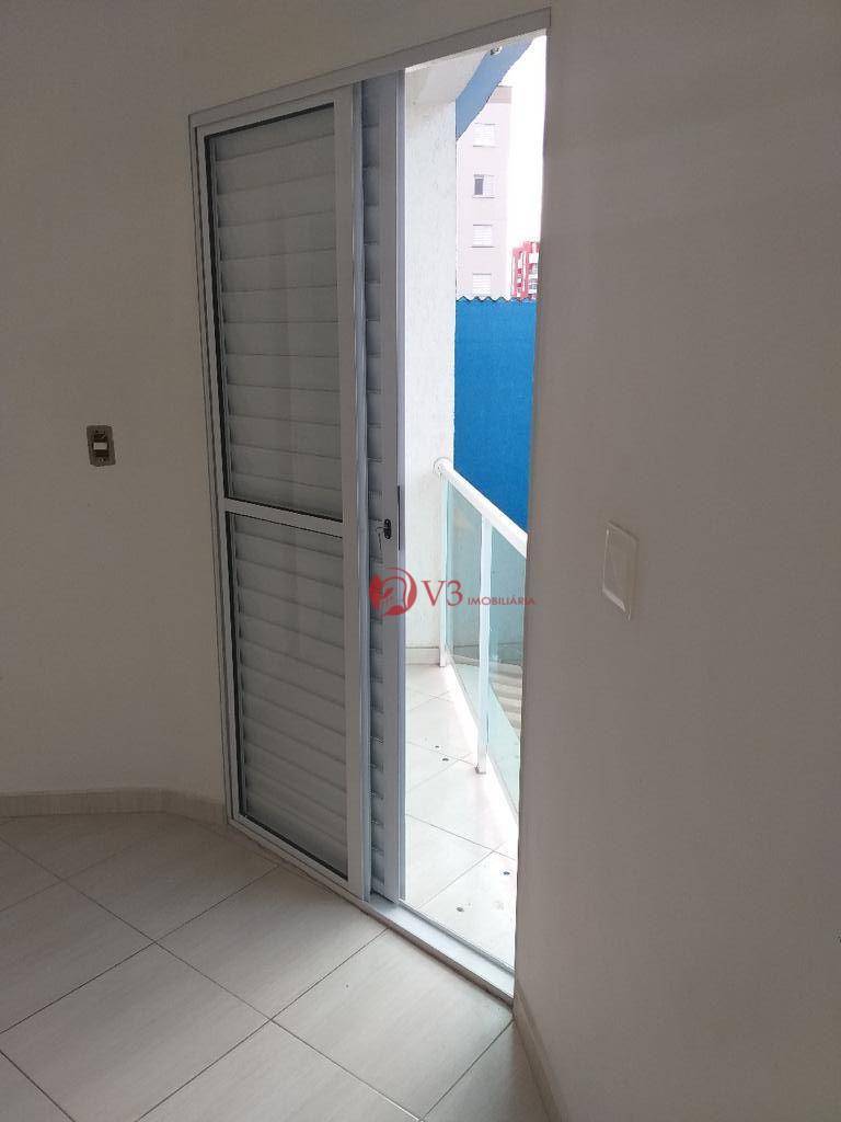 Sobrado à venda com 2 quartos, 300m² - Foto 9