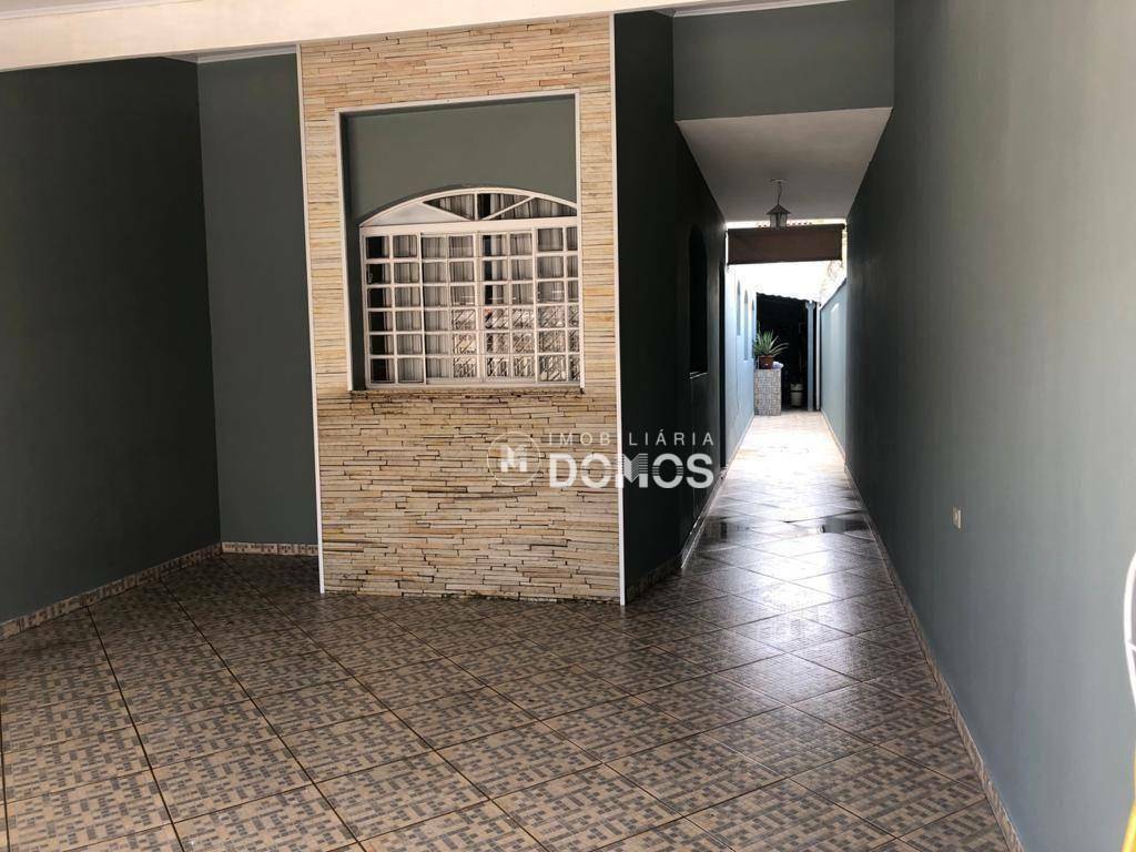 Casa à venda com 3 quartos, 210m² - Foto 7