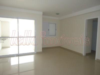 Apartamento para alugar com 3 quartos, 106m² - Foto 1