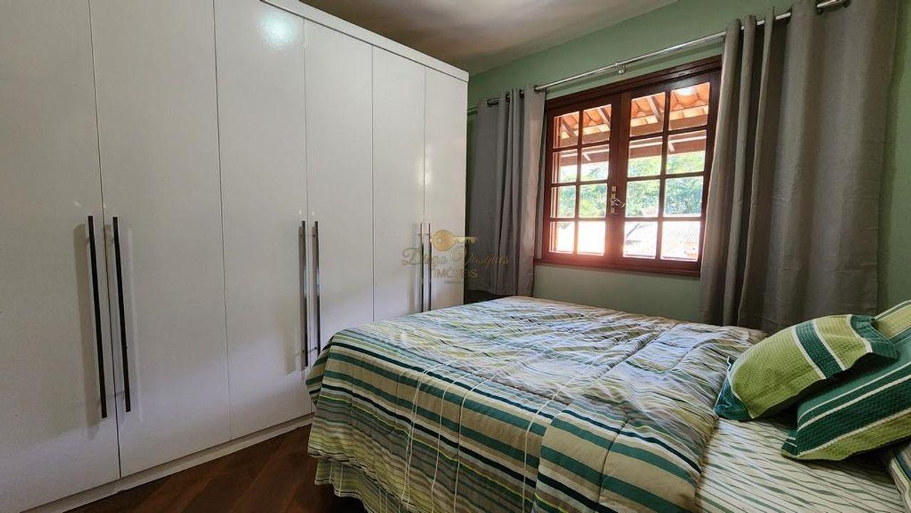 Casa à venda com 3 quartos, 212m² - Foto 11