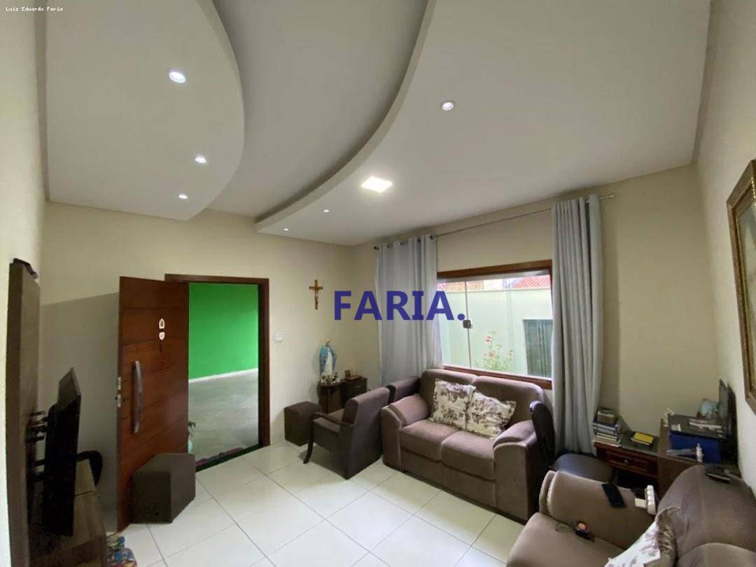 Casa à venda com 3 quartos, 140m² - Foto 5