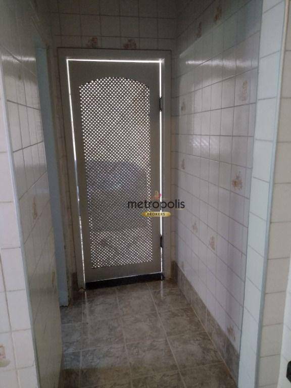 Casa à venda com 3 quartos, 231m² - Foto 14