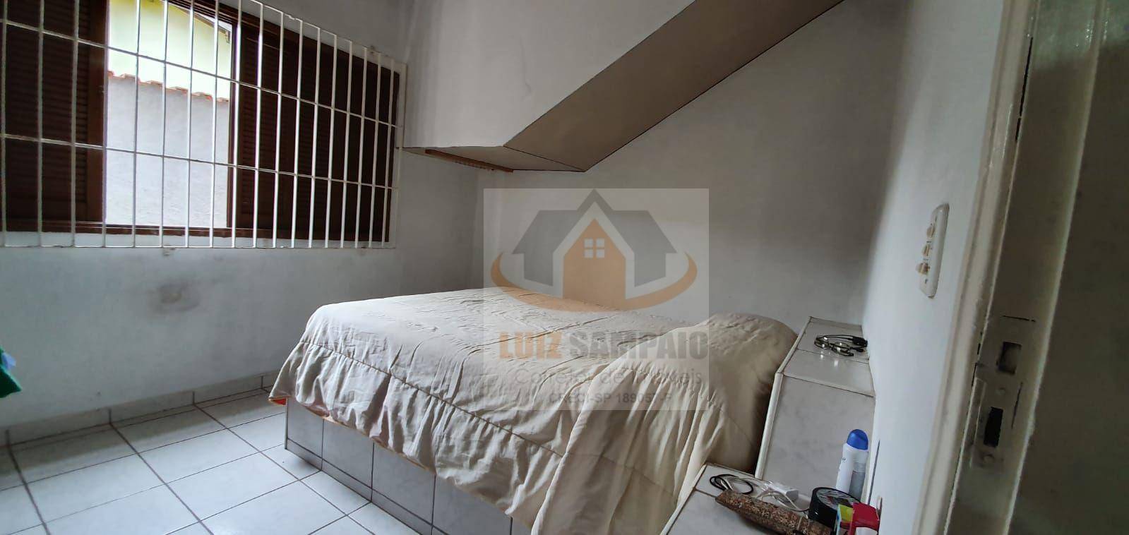 Casa à venda com 4 quartos, 180m² - Foto 16