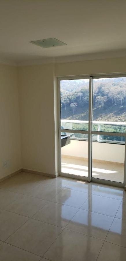 Apartamento à venda com 2 quartos, 67m² - Foto 9