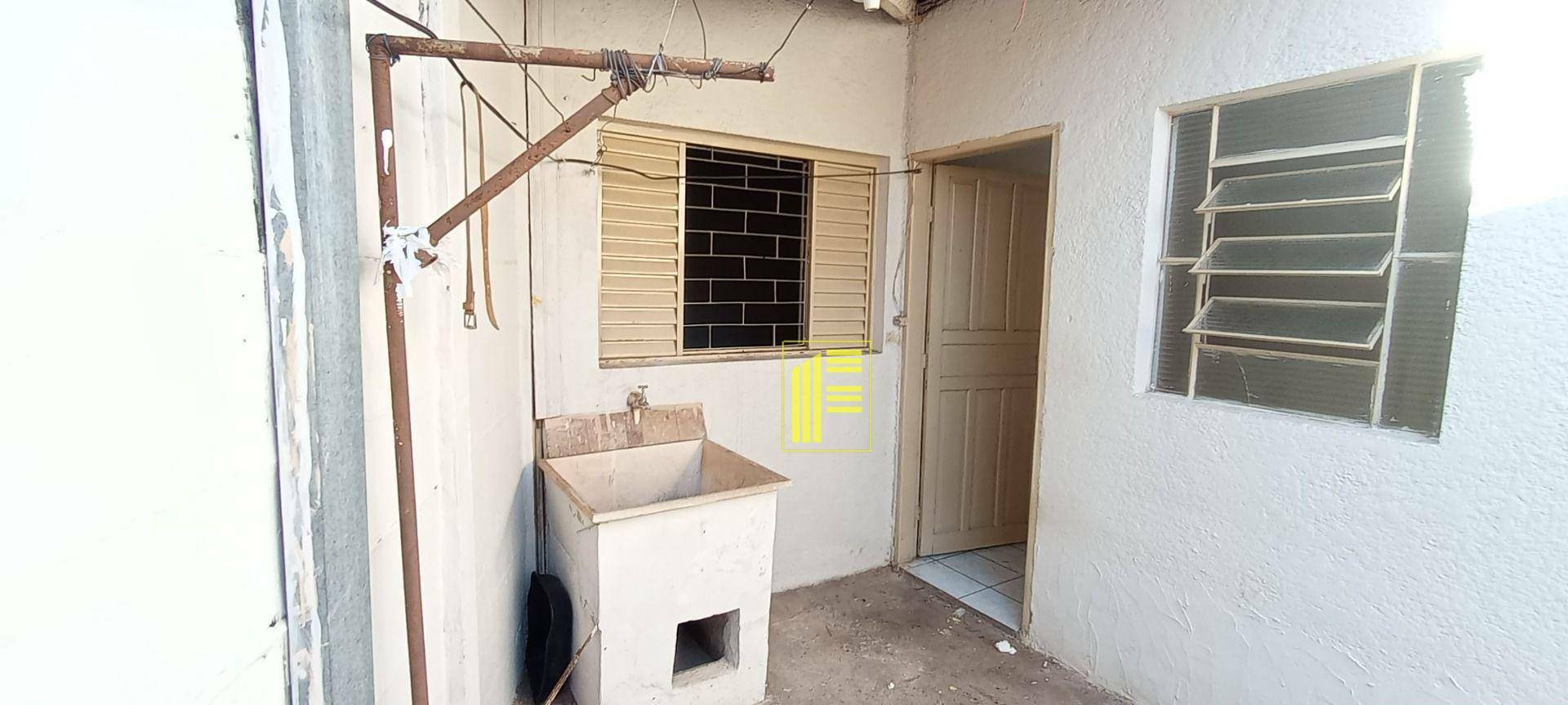 Casa para alugar com 1 quarto, 45m² - Foto 3
