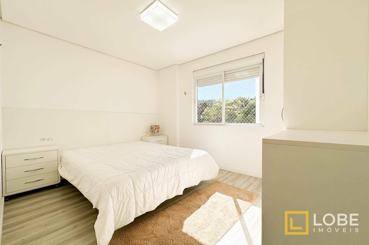 Apartamento à venda com 4 quartos, 204m² - Foto 17