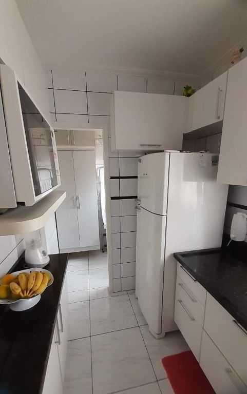 Apartamento à venda com 2 quartos, 58m² - Foto 6