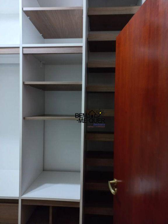 Casa, 3 quartos, 207 m² - Foto 9