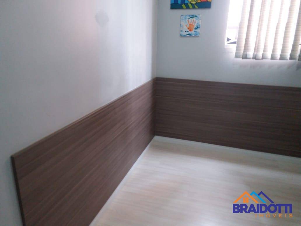 Apartamento à venda com 3 quartos, 60m² - Foto 13