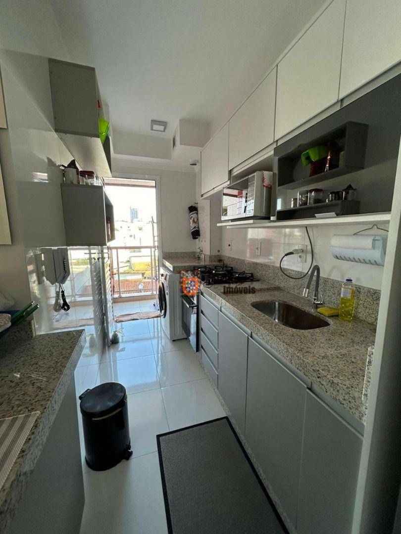 Apartamento à venda com 2 quartos, 57m² - Foto 17