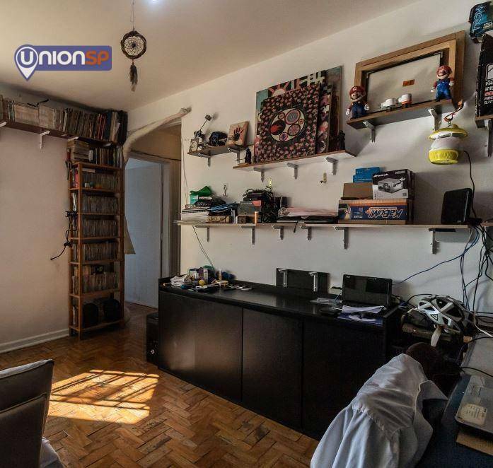 Apartamento à venda com 2 quartos, 64m² - Foto 2