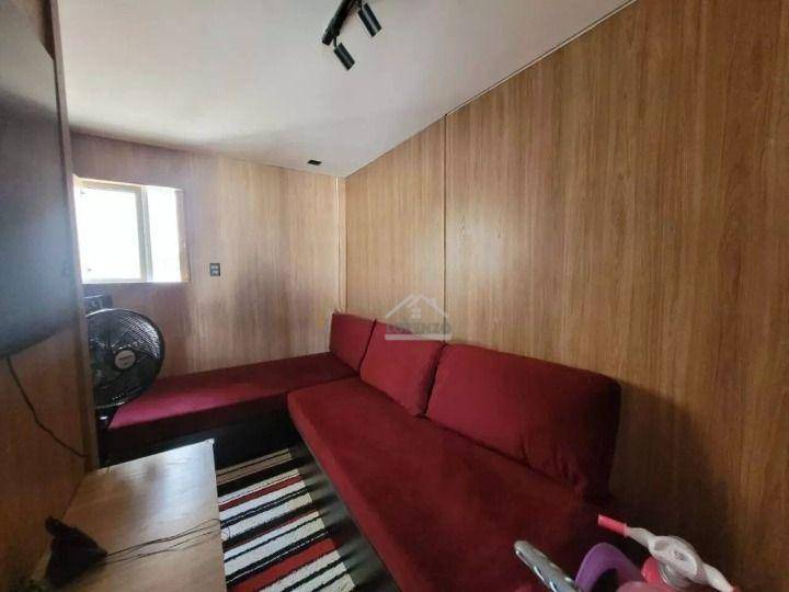 Apartamento para alugar com 3 quartos, 155m² - Foto 17