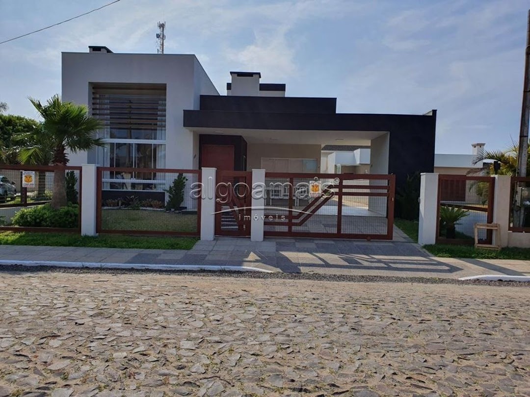 Casa à venda com 3 quartos, 250m² - Foto 4