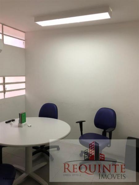 Sobrado à venda com 3 quartos, 475m² - Foto 25