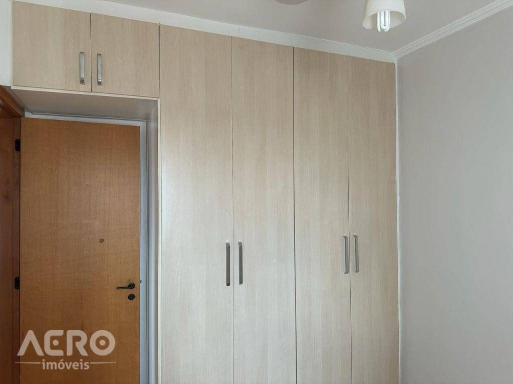 Apartamento à venda com 3 quartos, 84m² - Foto 7