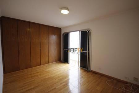 Apartamento para alugar com 3 quartos, 128m² - Foto 14