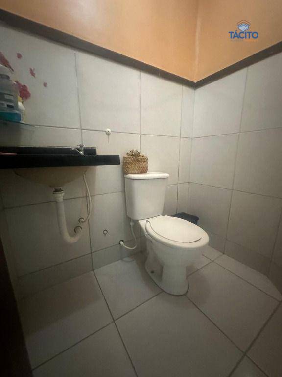 Casa à venda com 3 quartos, 80m² - Foto 17