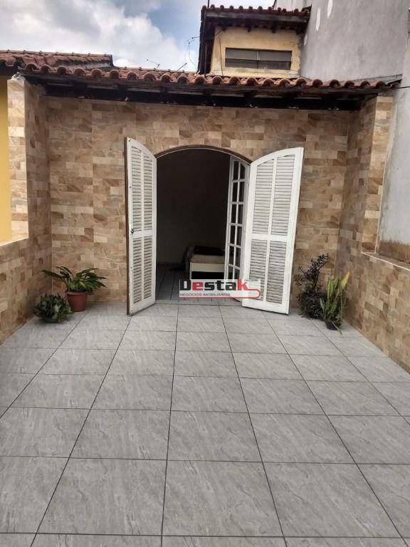 Sobrado à venda com 2 quartos, 178m² - Foto 8