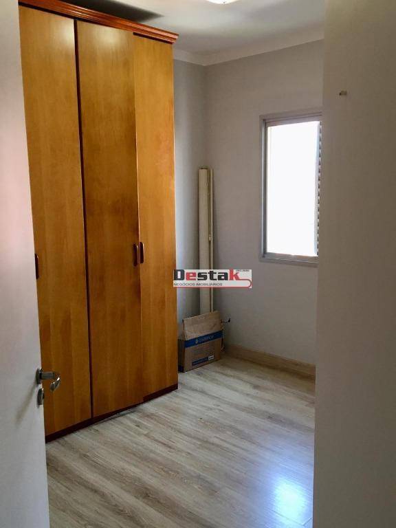 Apartamento à venda com 3 quartos, 85m² - Foto 7