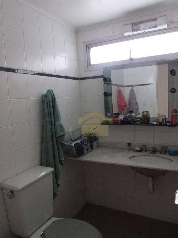 Apartamento à venda com 3 quartos, 101m² - Foto 22