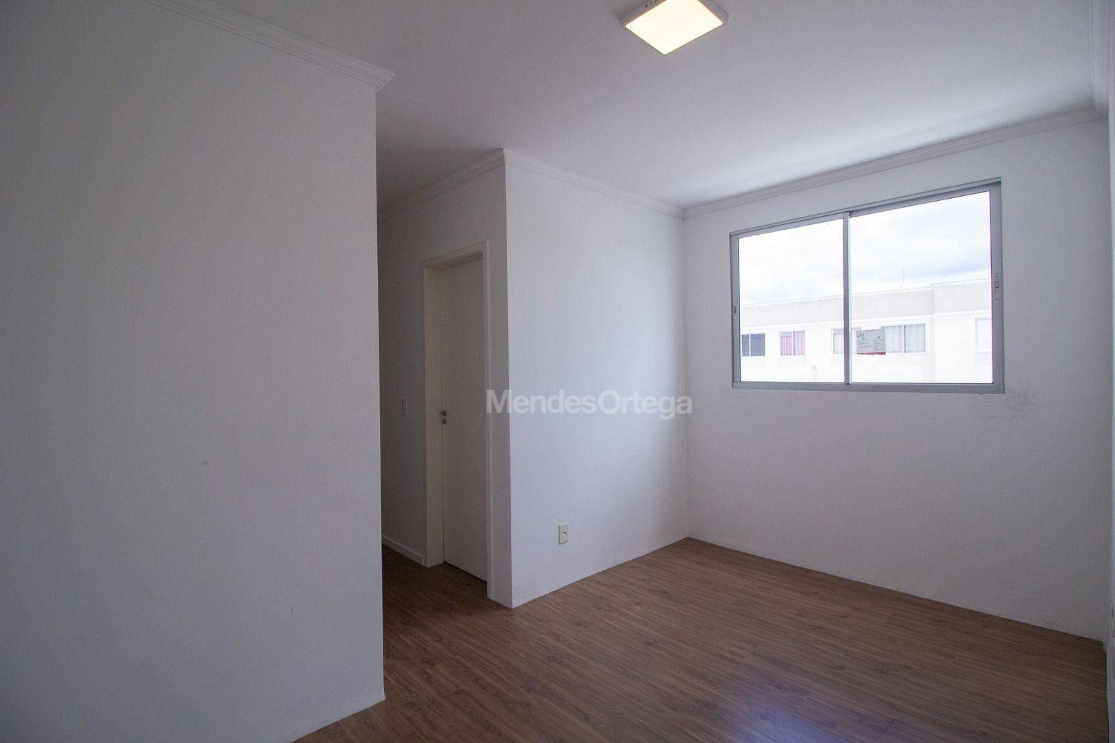 Apartamento à venda com 2 quartos, 50m² - Foto 2