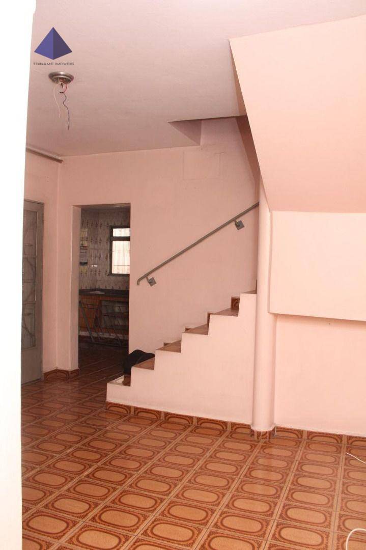 Sobrado à venda com 2 quartos, 159m² - Foto 1