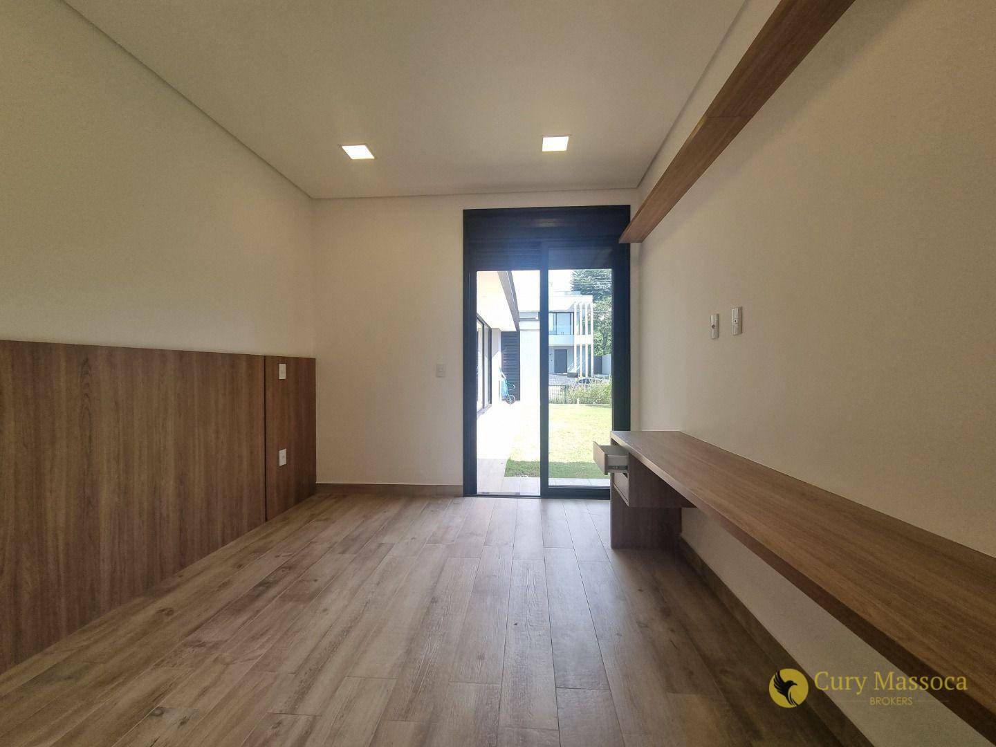 Casa de Condomínio à venda com 3 quartos, 268m² - Foto 23