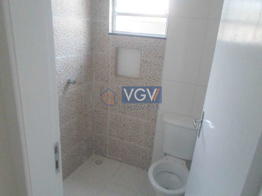 Apartamento à venda com 2 quartos, 40m² - Foto 12