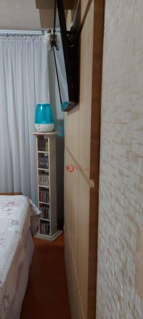 Apartamento à venda com 3 quartos, 50m² - Foto 23