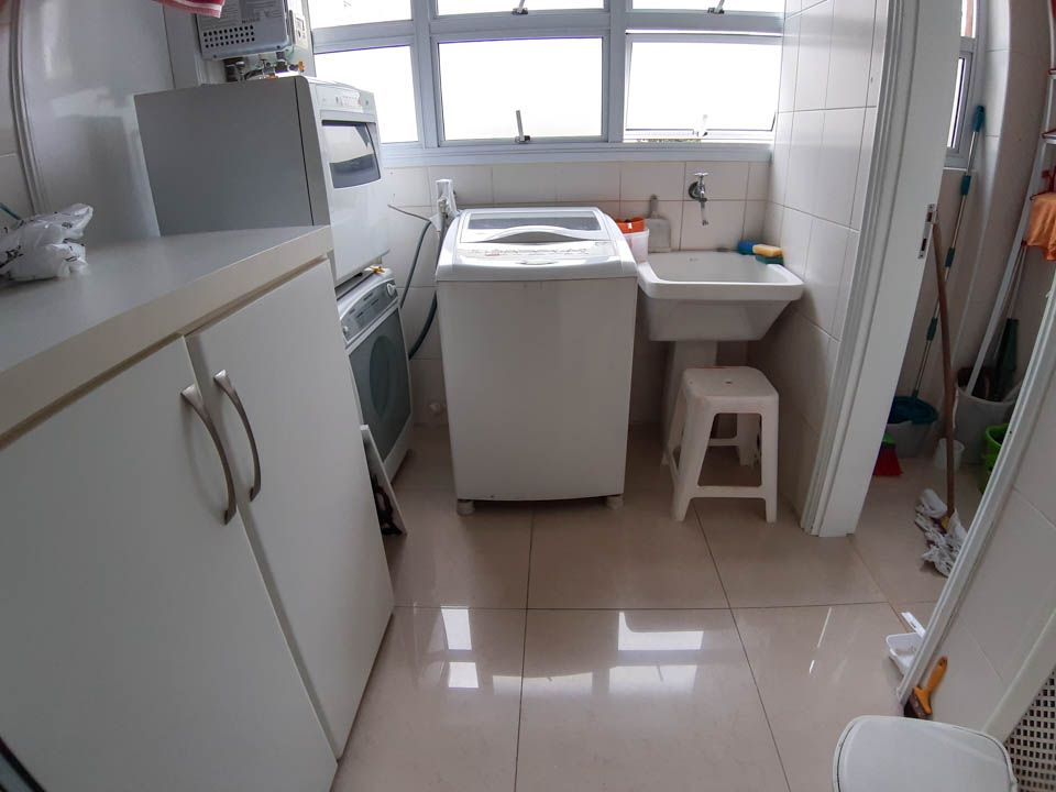 Apartamento à venda com 3 quartos, 130m² - Foto 19