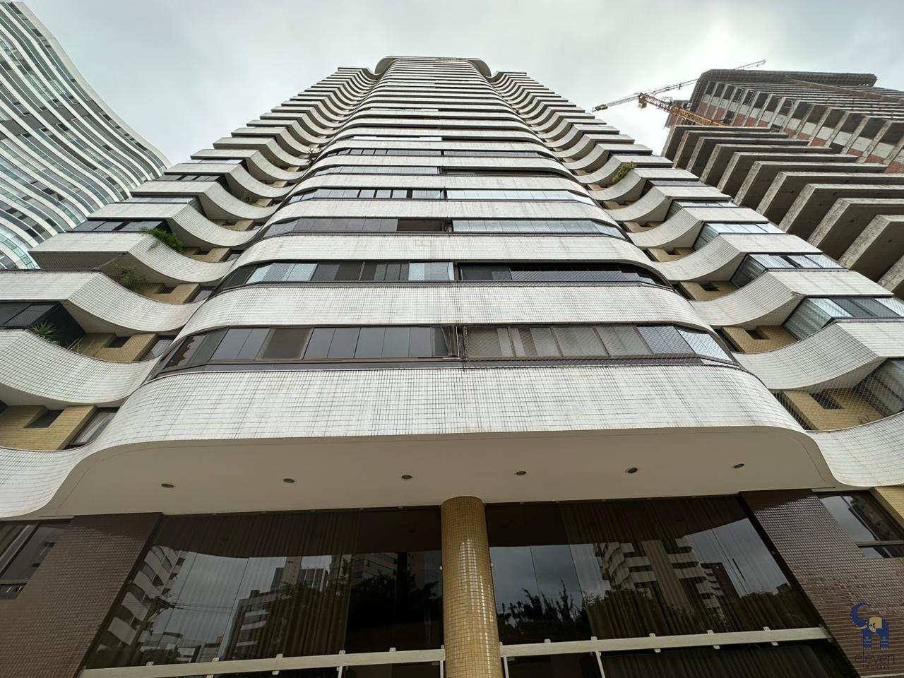 Apartamento à venda com 4 quartos, 181m² - Foto 21