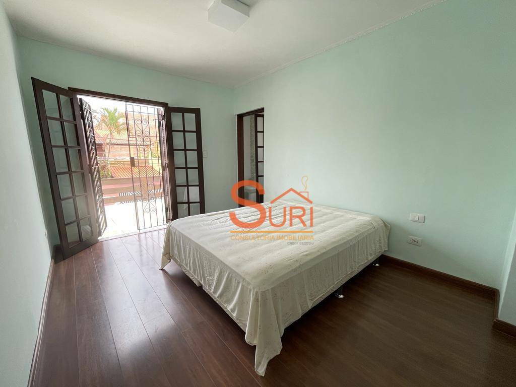 Sobrado à venda com 3 quartos, 249m² - Foto 11