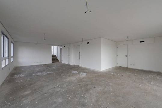 Apartamento à venda com 4 quartos, 217m² - Foto 2