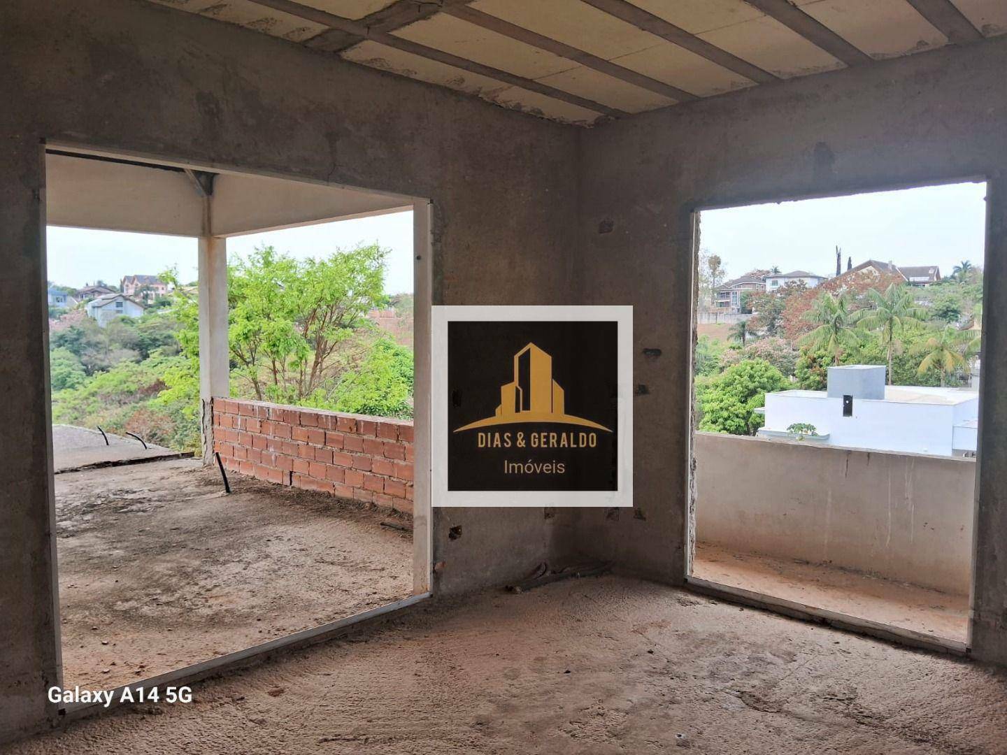 Sobrado à venda com 6 quartos, 494m² - Foto 56