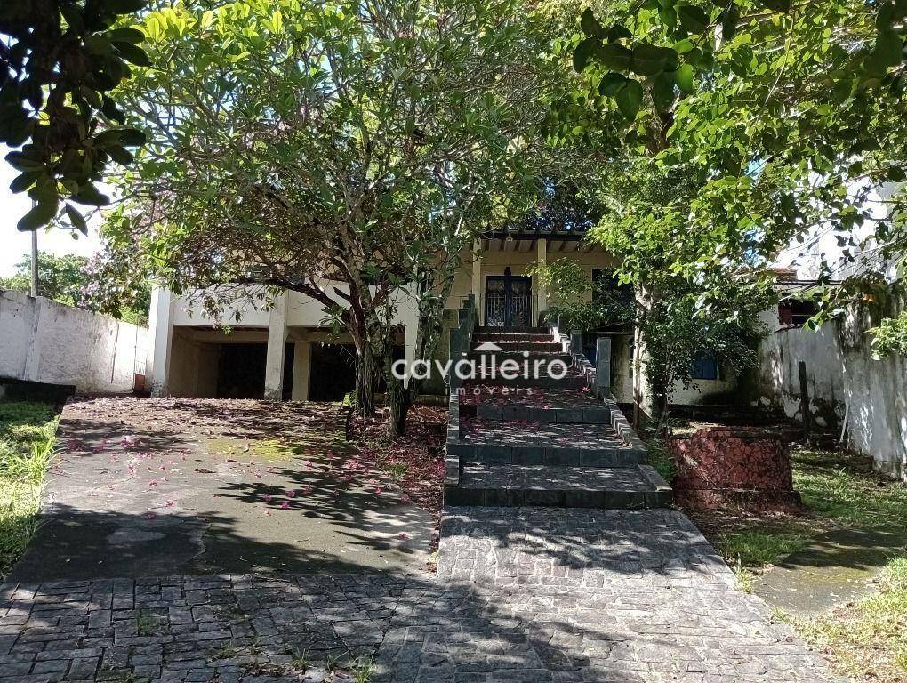 Casa à venda com 4 quartos, 313m² - Foto 3