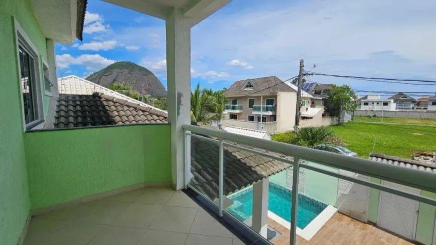 Casa de Condomínio à venda com 3 quartos, 220m² - Foto 25