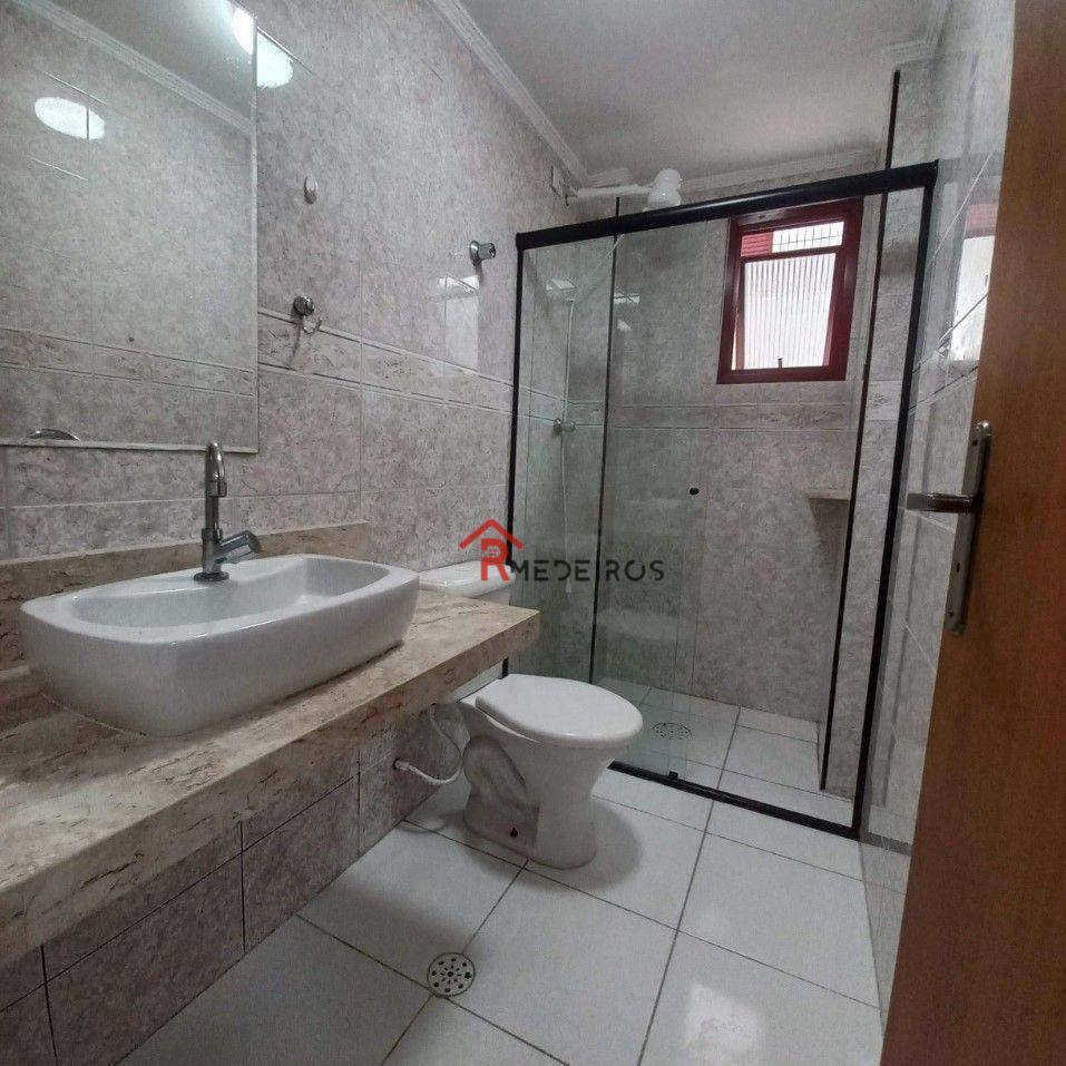 Apartamento à venda com 3 quartos, 113m² - Foto 18