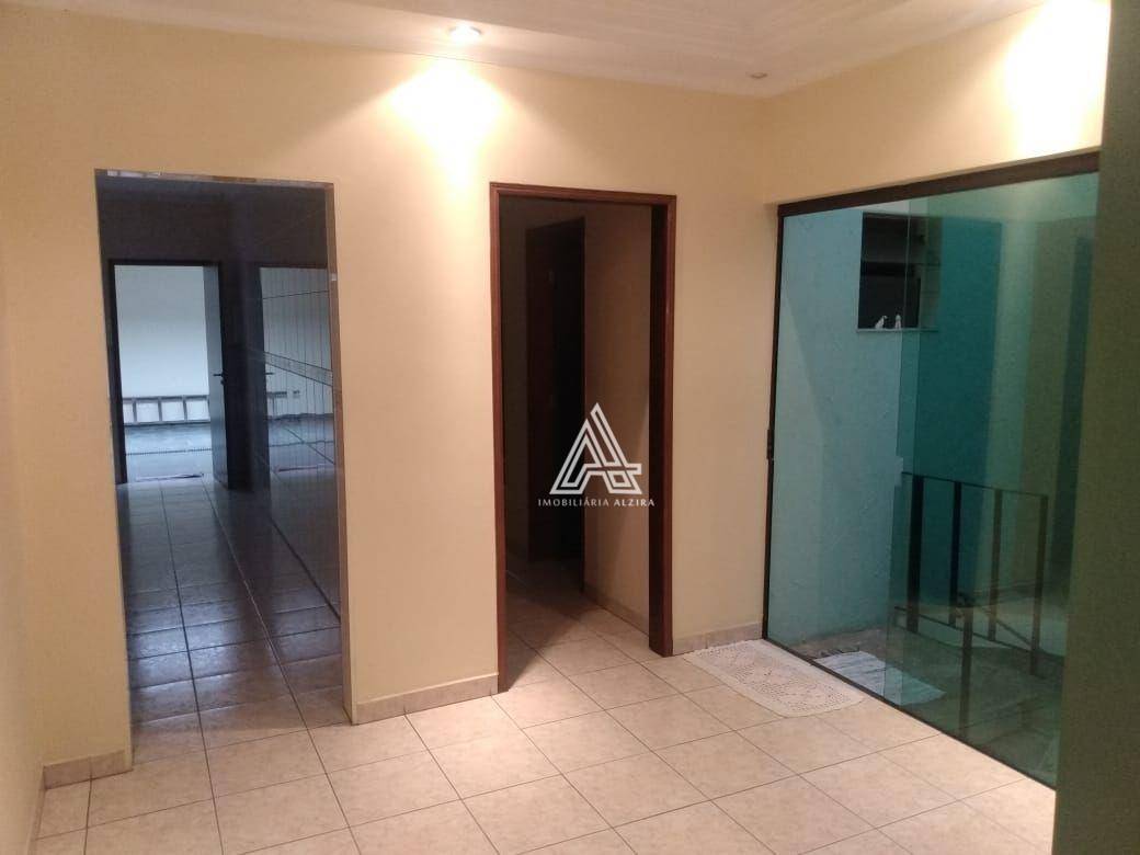 Sobrado à venda com 3 quartos, 242m² - Foto 11