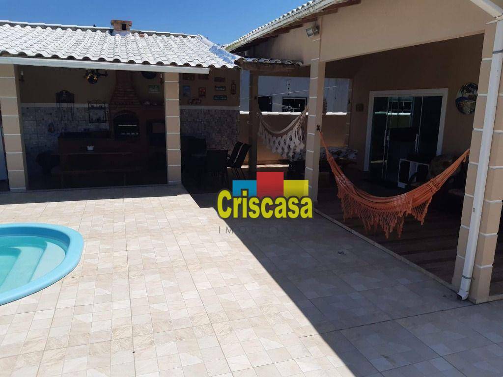 Casa à venda com 4 quartos, 180m² - Foto 2