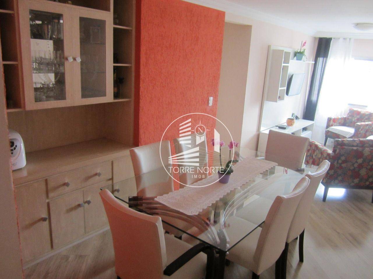 Apartamento à venda com 2 quartos, 70m² - Foto 1