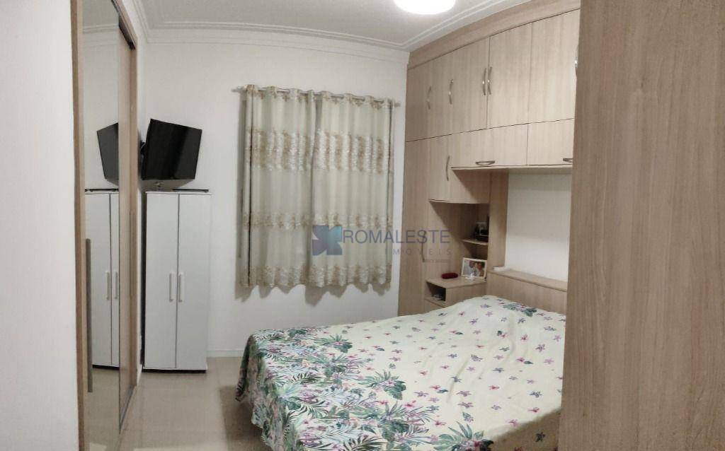 Apartamento à venda com 2 quartos, 75m² - Foto 5