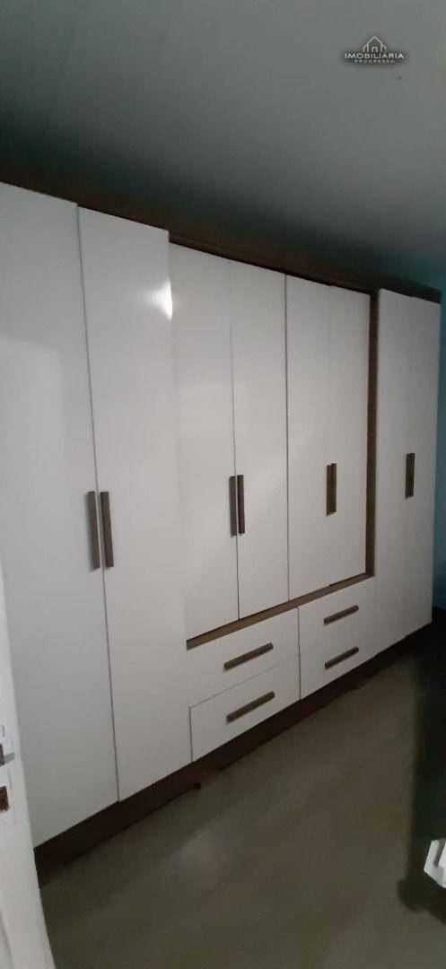 Sobrado à venda com 2 quartos, 200m² - Foto 11