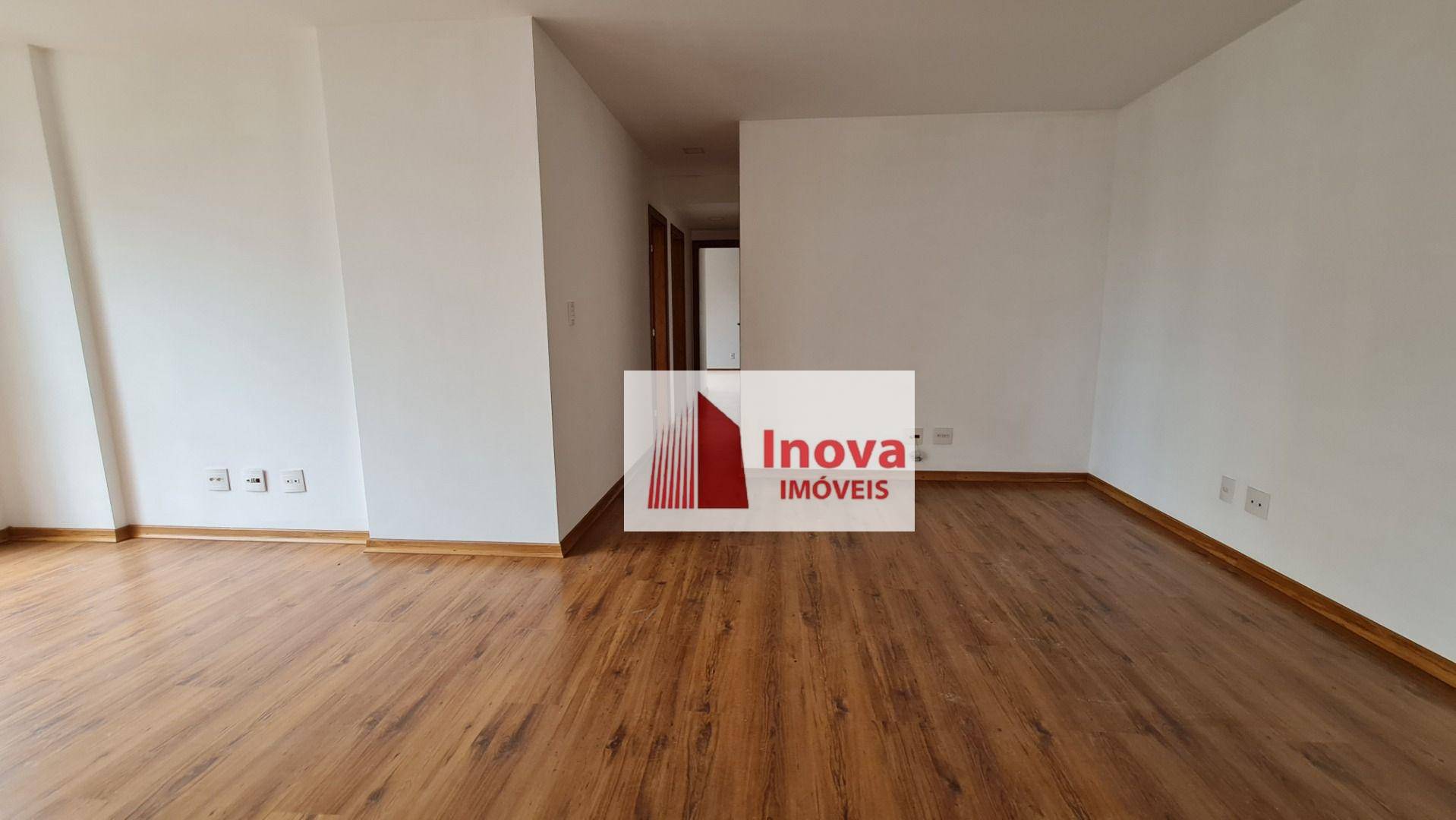 Apartamento para alugar com 3 quartos, 145m² - Foto 15