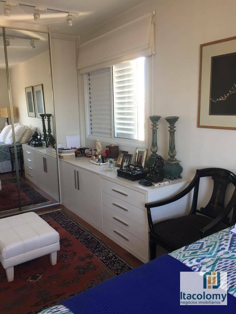 Apartamento à venda com 2 quartos, 107m² - Foto 17