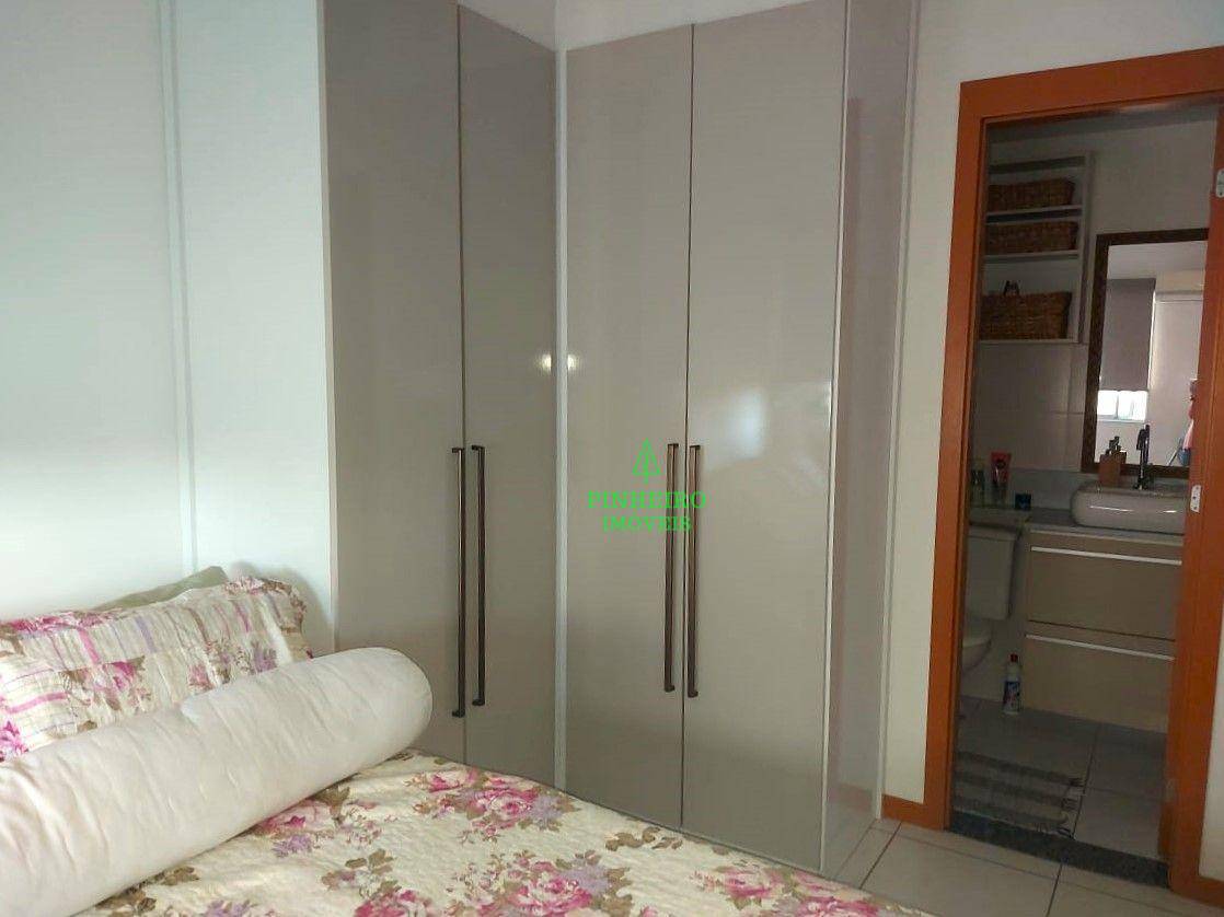 Apartamento à venda com 2 quartos, 60m² - Foto 14