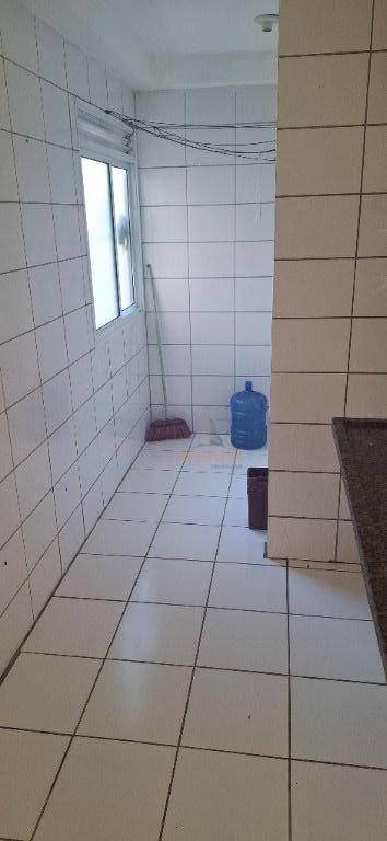 Apartamento à venda com 2 quartos, 49m² - Foto 11