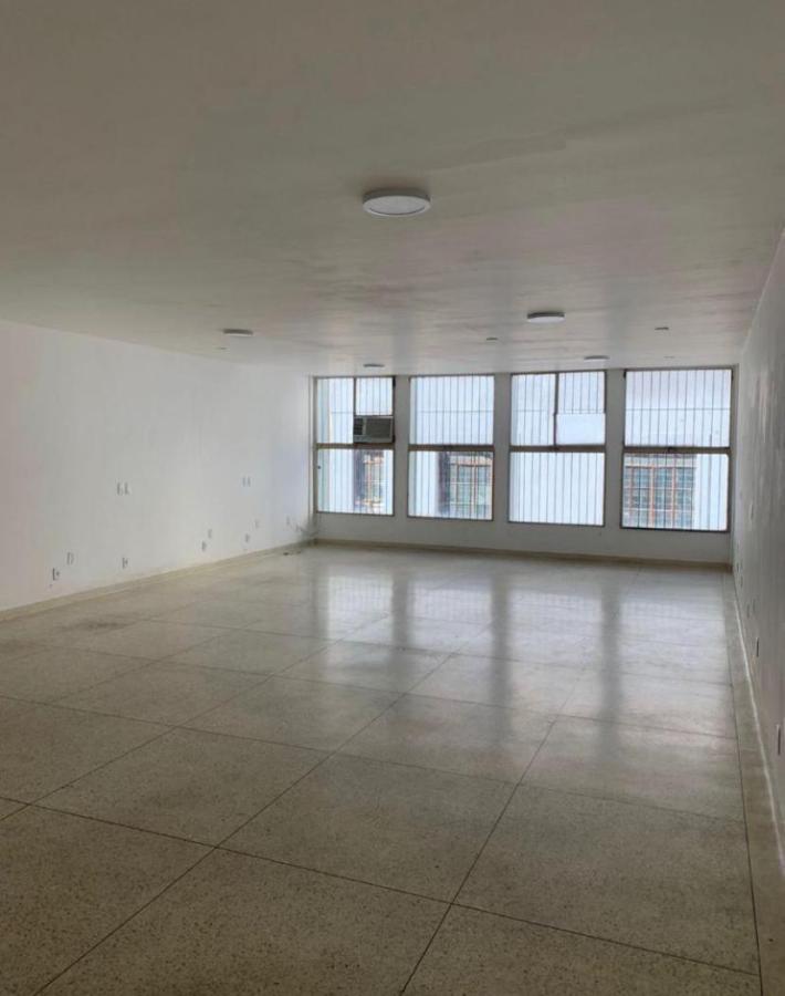 Prédio Inteiro à venda com 1 quarto, 102m² - Foto 47