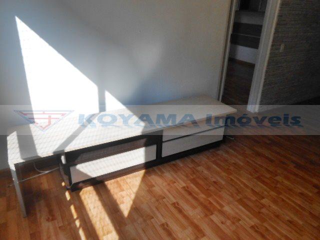 Apartamento à venda com 2 quartos, 64m² - Foto 3