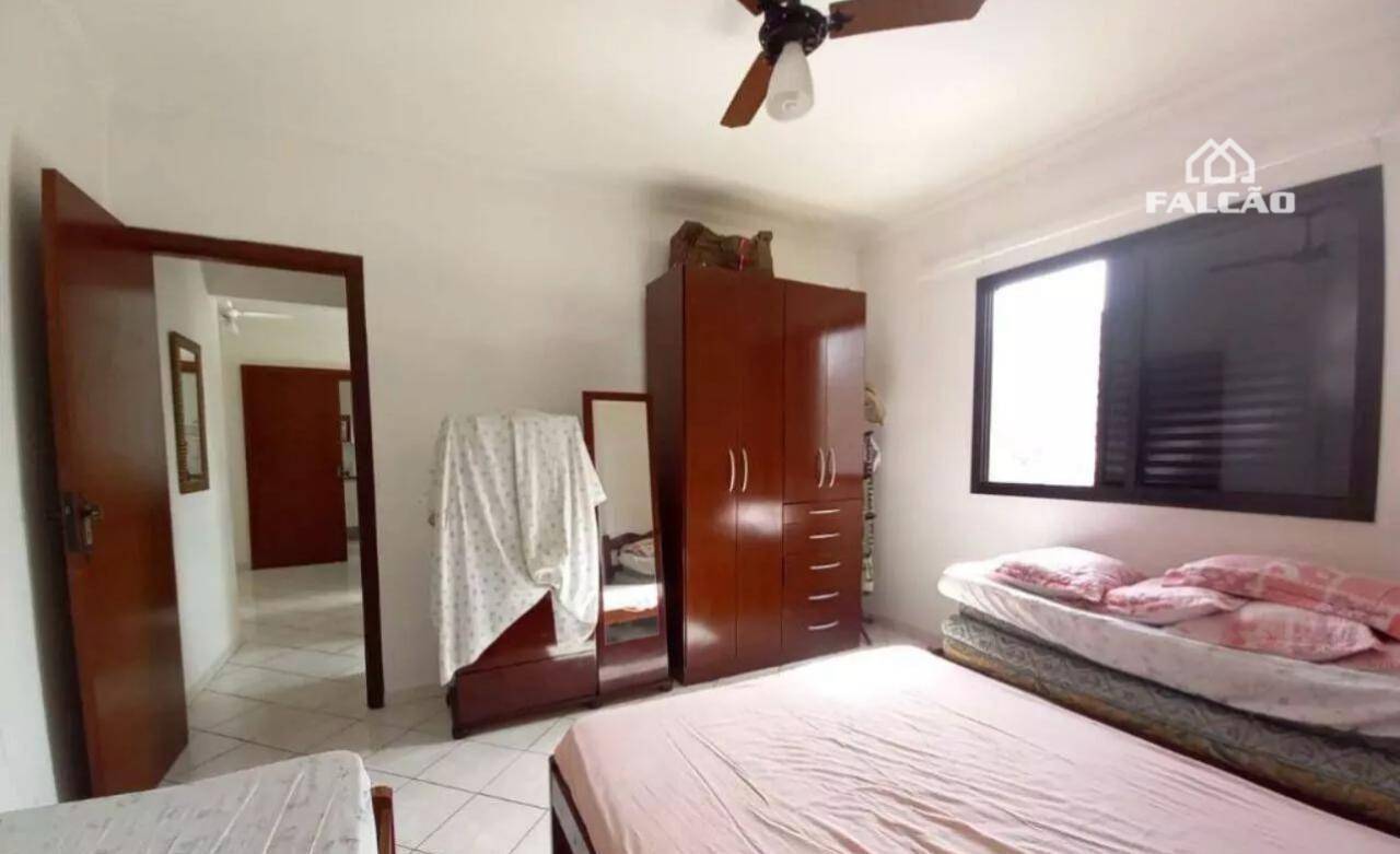 Apartamento à venda com 1 quarto, 50m² - Foto 9