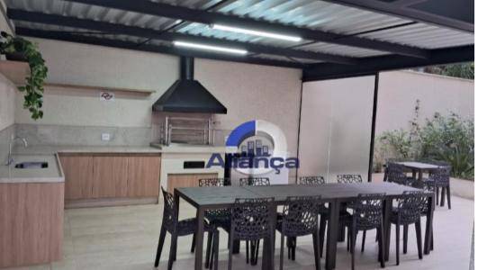 Apartamento à venda com 3 quartos, 66m² - Foto 3